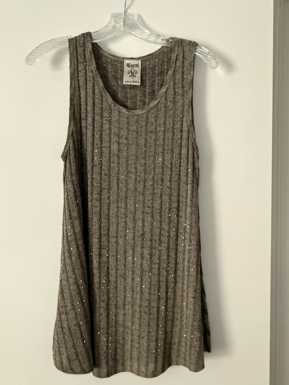 Vocal Sleeveless Ribbed Tank in Heather Gray
